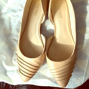 Nine West Flats with pointy toe.
